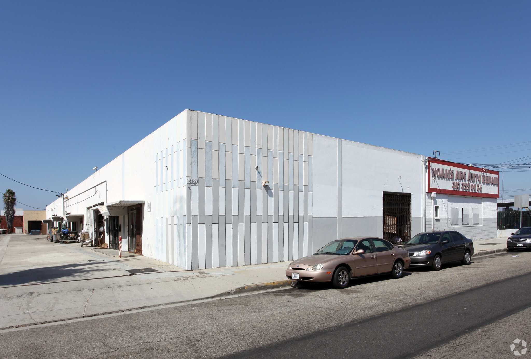 3111-3121 139th St, Hawthorne, CA à louer Photo principale– Image 1 sur 3