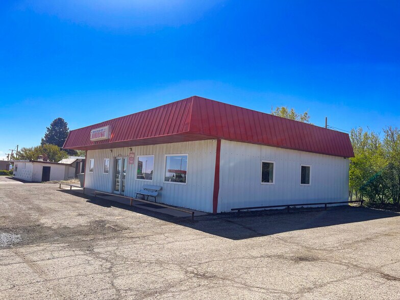 232 Center St, Monticello, UT à vendre - Photo de l’immeuble – Image 2 sur 24