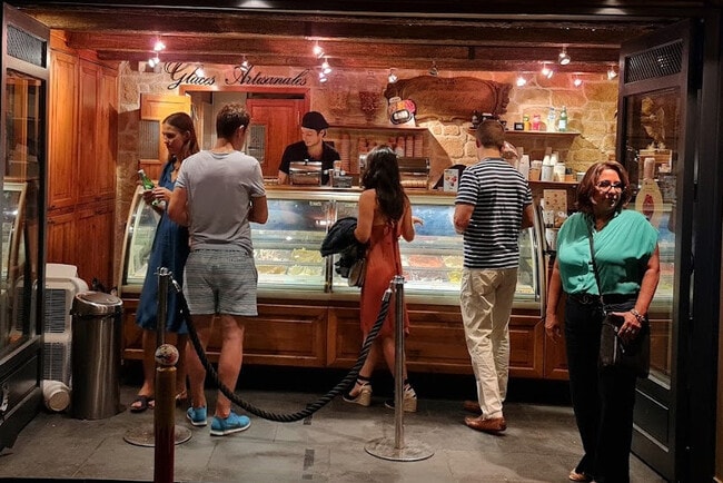 Plus de détails pour Local commercial à louer
