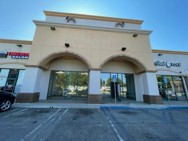 4235 University Pky, San Bernardino, CA à louer - Photo de l’immeuble – Image 2 sur 9