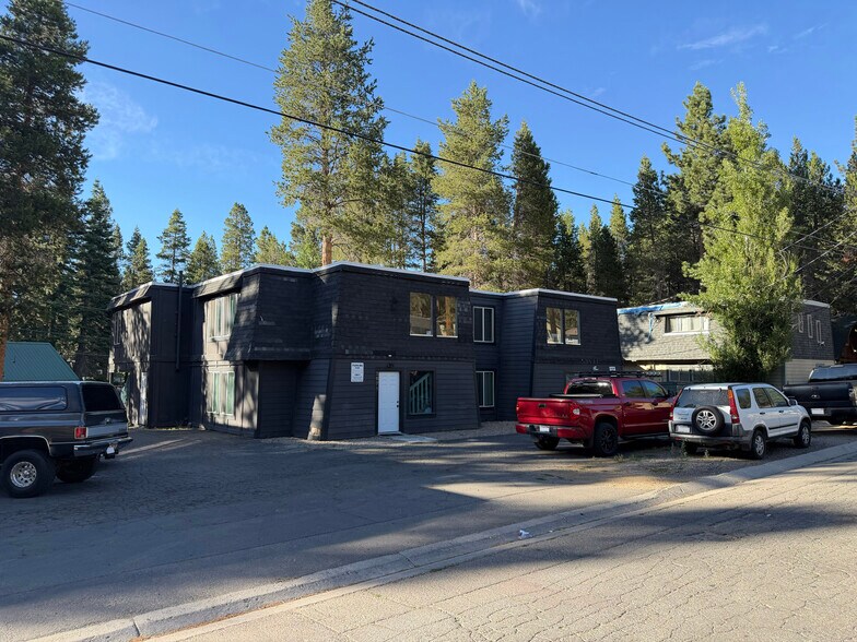 3671 Spruce Ave, South Lake Tahoe, CA à vendre - Photo de l’immeuble – Image 2 sur 5