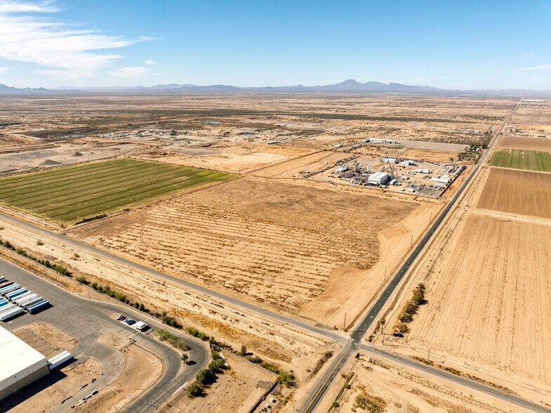 S Burris Rd, Casa Grande, AZ à vendre - Photo de l’immeuble – Image 2 sur 4