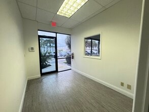 5440 NW 33rd Ave, Fort Lauderdale, FL à louer Photo intérieure– Image 1 sur 13