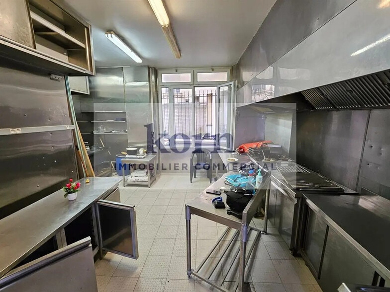 Local commercial dans Paris à louer - Photo intérieure – Image 3 sur 4