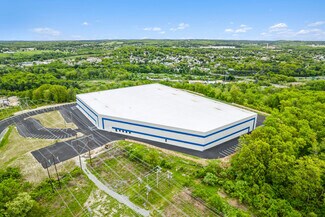 Plus de détails pour 46 Old Ferry Rd, Methuen, MA - Industriel/Logistique à vendre