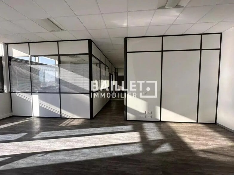 Bureau dans Villeneuve-Loubet à louer - Photo intérieure – Image 3 sur 22