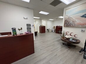 215 SW 125th Ave, Plantation, FL à louer Photo intérieure– Image 2 sur 11