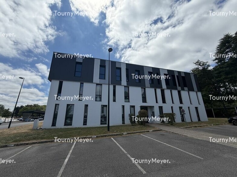 5 Rue Roland Garros, Orvault à louer - Photo de l’immeuble – Image 1 sur 4