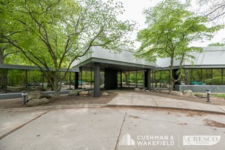 Plus de détails pour 28800 Clemens Rd, Cleveland, OH - Bureau à louer
