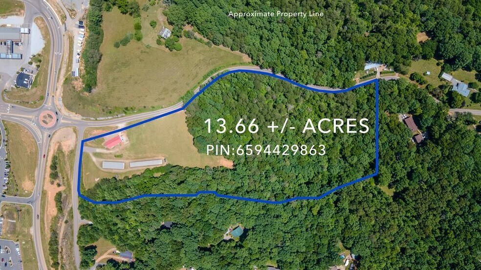 503 Dowdle Mountain Rd, Franklin, NC à vendre - Photo de l’immeuble – Image 3 sur 21