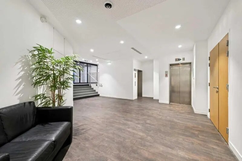 39 Rue Washington, Paris à louer - Hall d’entrée – Image 3 sur 10