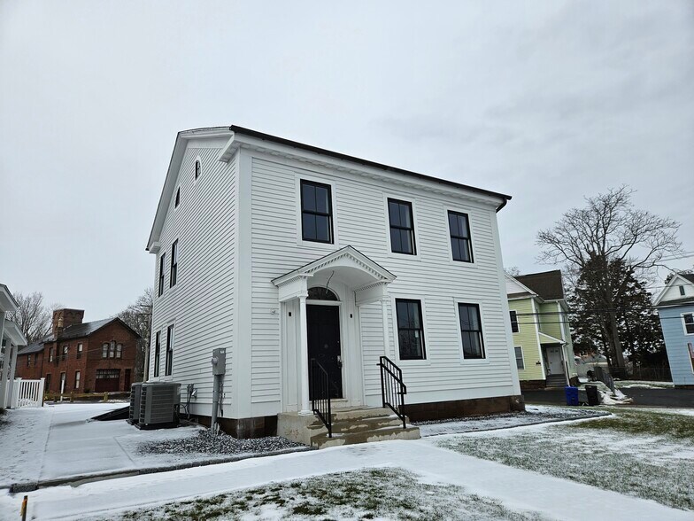 133 S Main St, Middletown, CT à vendre - Photo de l’immeuble – Image 2 sur 6