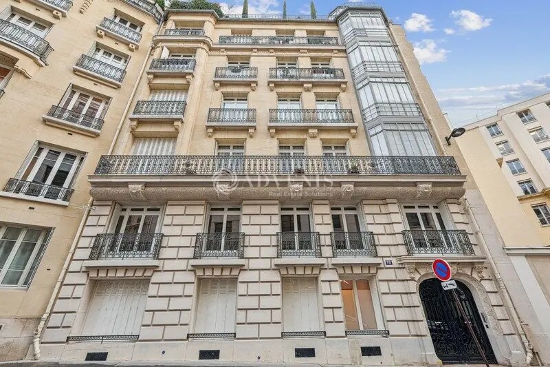 Bureau dans Paris à louer - Photo de l’immeuble – Image 1 sur 10