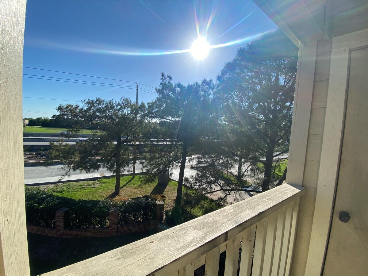 View Photo