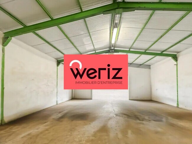 Plus de détails pour Local d'activités à louer