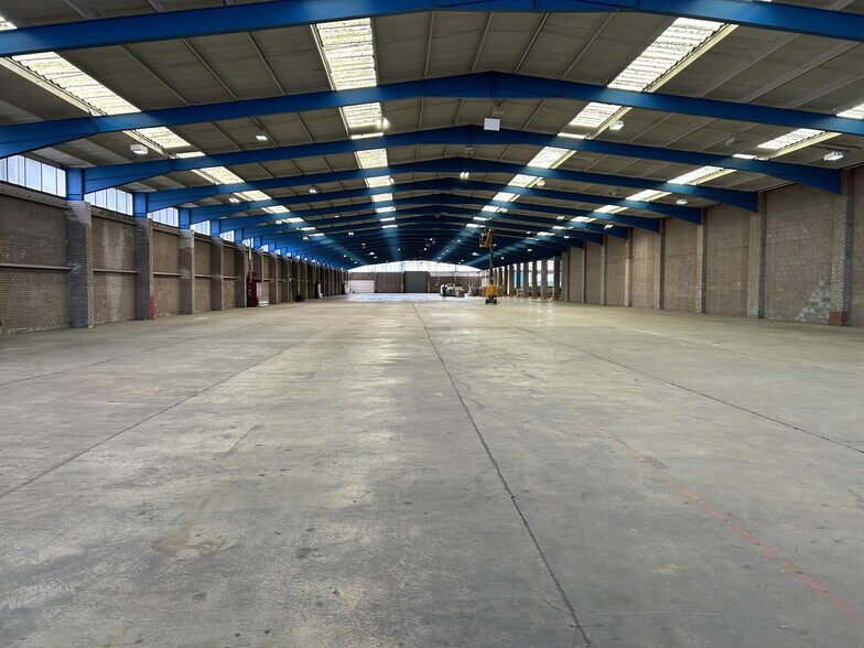 Shaw St, West Bromwich à louer - Photo de l’immeuble – Image 3 sur 4