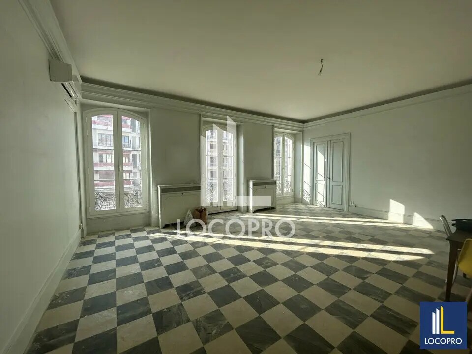 Bureau dans Nice à louer Photo de l’immeuble– Image 1 sur 11