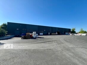 27 Avenue Jean Moulin, Stains à louer Photo de l’immeuble– Image 1 sur 14