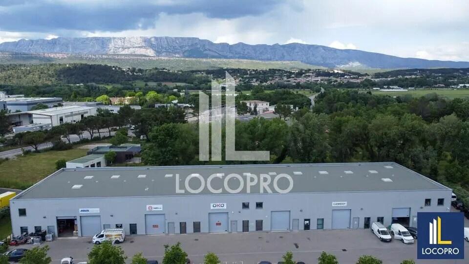 Bureau dans Rousset à louer - Photo de l’immeuble – Image 1 sur 7