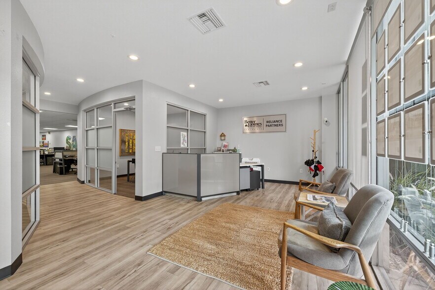 1817-1819 K St, Sacramento, CA à louer - Photo de l’immeuble – Image 2 sur 13