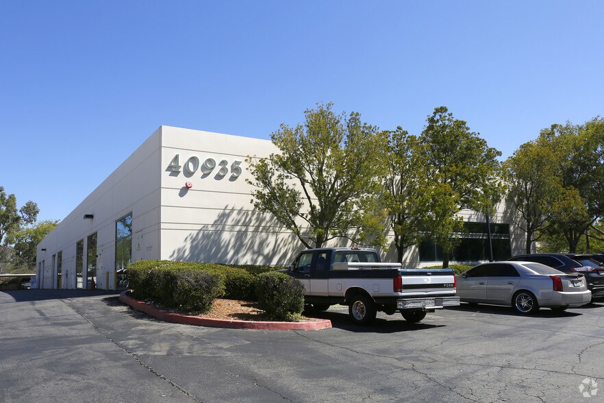 40945 County Center Dr, Temecula, CA à vendre - Photo de l’immeuble – Image 3 sur 5