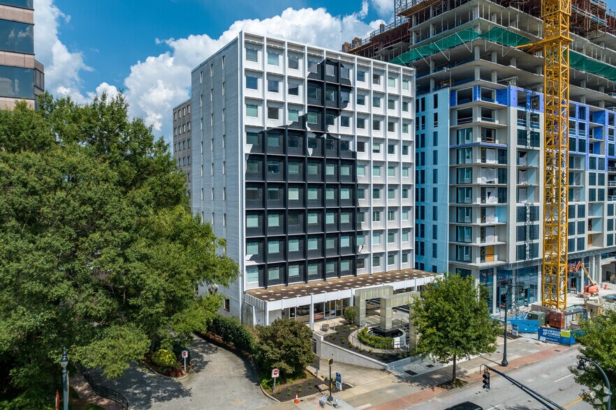 1447 Peachtree St NE, Atlanta, GA à louer - Photo de l’immeuble – Image 1 sur 11
