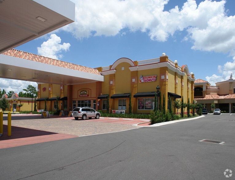 11901-11951 International Dr, Orlando, FL à louer - Photo principale – Image 3 sur 5