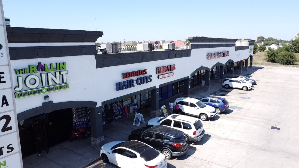 10114 Bissonnet St, Houston, TX à louer - Photo de l’immeuble – Image 2 sur 5