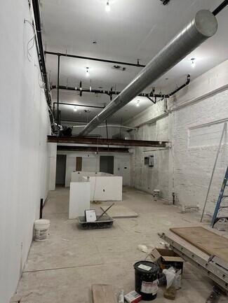 Plus de détails pour 2301 N Front St, Philadelphia, PA - Local commercial à louer