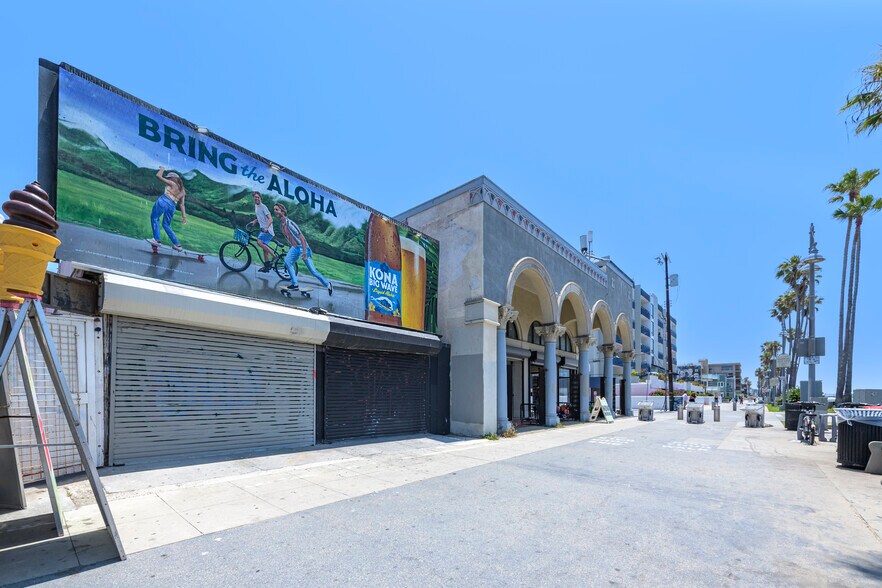 2013 Ocean Front Walk, Venice, CA à vendre - Photo de l’immeuble – Image 3 sur 11