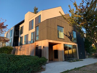 Plus de détails pour 1825 N Rosa Parks Way, Portland, OR - Logement à vendre