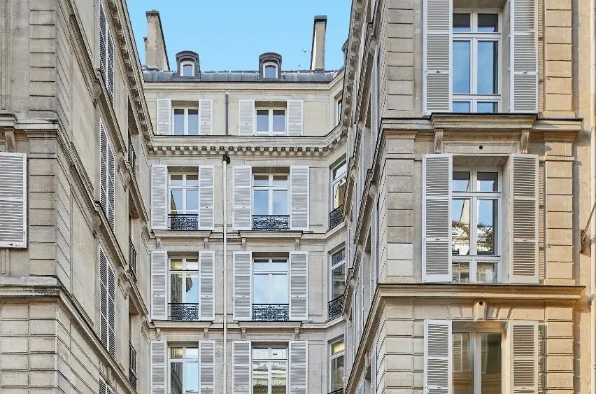 15 Rue La Fayette, Paris à louer - Photo de l’immeuble – Image 2 sur 9