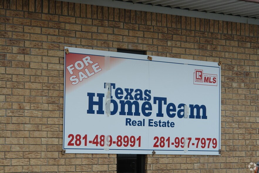 2670 Highway 35 Byp S, Alvin, TX à louer - Photo de l’immeuble – Image 2 sur 21