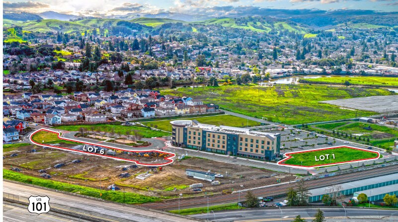 Hopper St, Petaluma, CA à vendre Photo principale– Image 1 sur 5