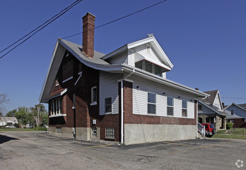 8407 Reading Rd, Cincinnati, OH à vendre - Photo principale – Image 1 sur 2