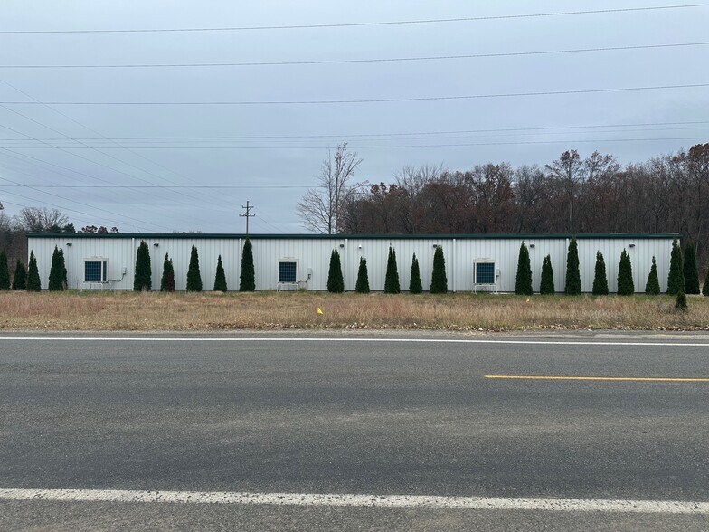 3129 E Laketon Ave, Muskegon, MI à vendre - Photo de l’immeuble – Image 2 sur 17