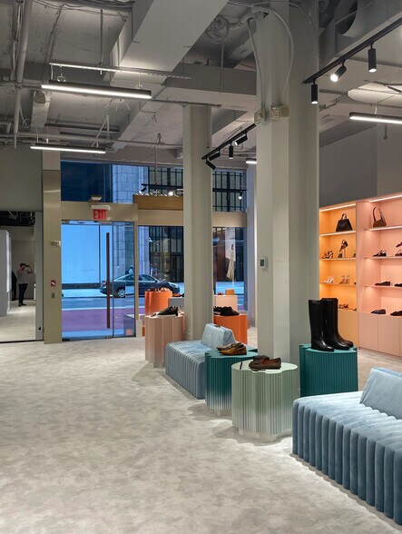 551 Madison Ave, New York, NY à louer - Photo intérieure – Image 2 sur 28