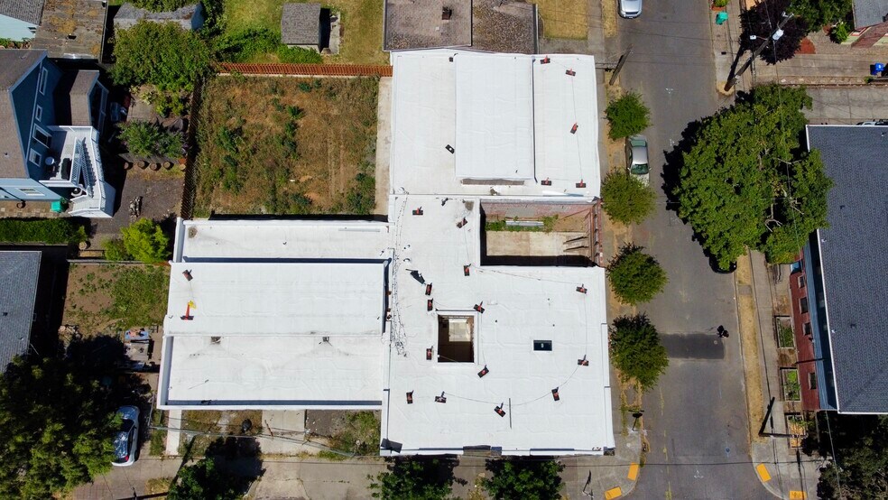 3825-3839 NE Killingsworth St, Portland, OR à vendre - Photo de l’immeuble – Image 3 sur 5
