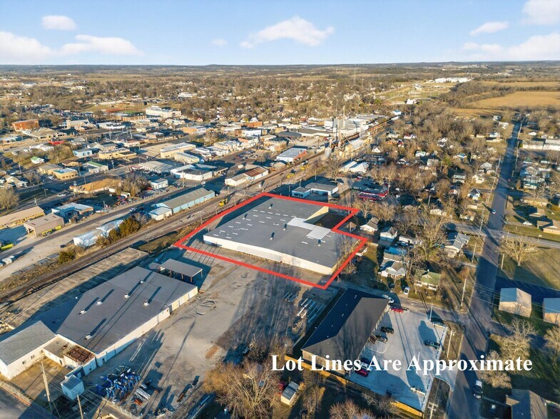 102 W Front St, Mountain Grove, MO à vendre - Photo de l’immeuble – Image 2 sur 20
