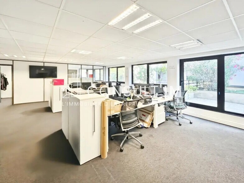 Bureau dans Boulogne-Billancourt à vendre - Photo de l’immeuble – Image 2 sur 9