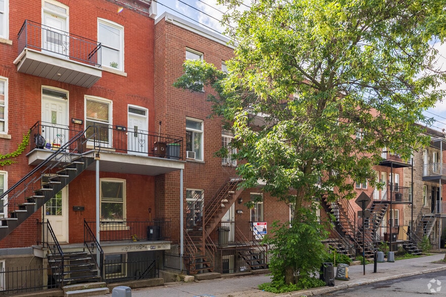 4136 Rue Adam, Montréal, QC à vendre - Photo principale – Image 1 sur 3