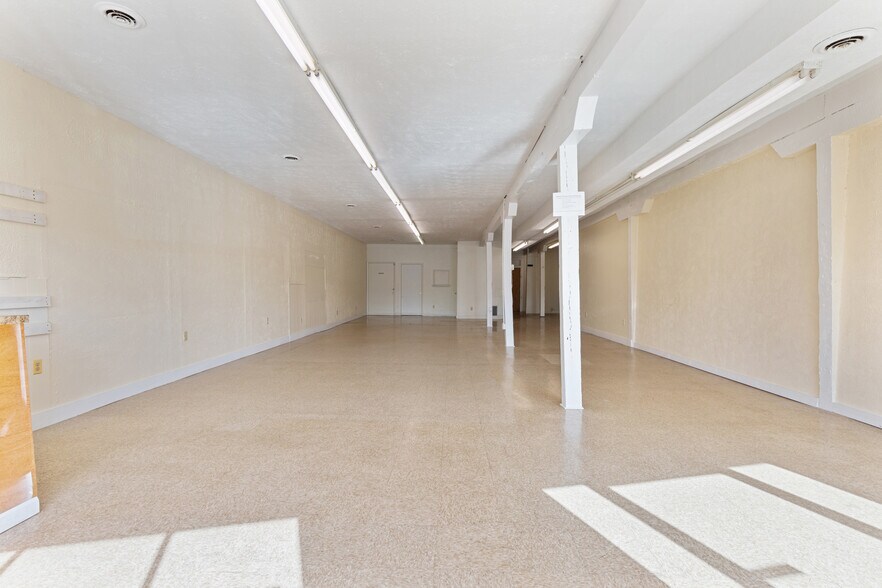111 Water St, Front Royal, VA à louer - Photo de l’immeuble – Image 3 sur 24