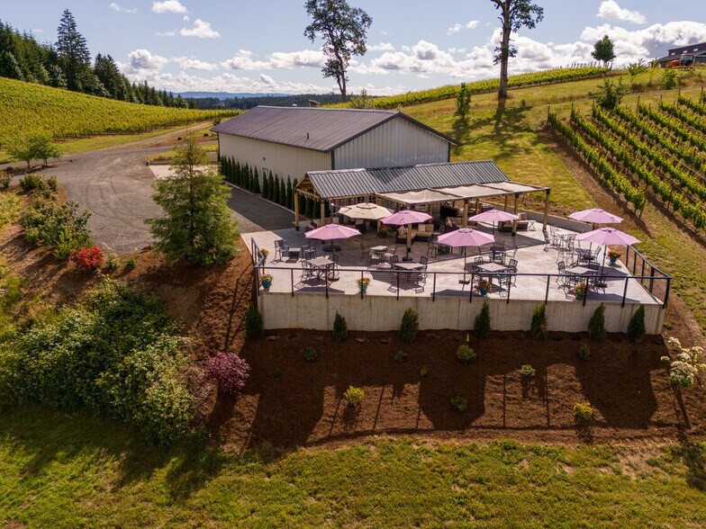 12000 NW Old Wagon Rd, Carlton, OR à vendre - Photo de l’immeuble – Image 3 sur 27