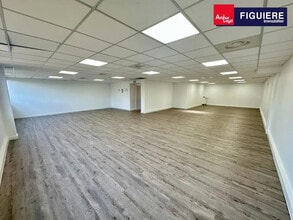 511 Route De La Seds, Vitrolles à louer Photo intérieure– Image 1 sur 4