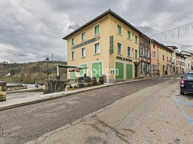 Plus de détails pour Local commercial à vendre