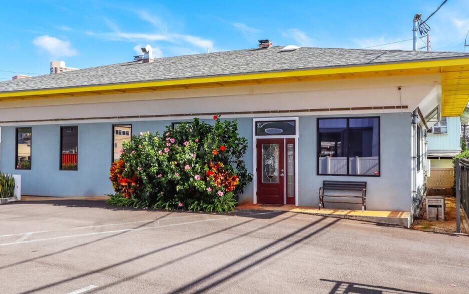 829 Isenberg St, Honolulu, HI à vendre - Photo de l’immeuble – Image 3 sur 5