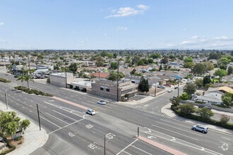 13822 Beach Blvd, Westminster, CA - Vue aérienne  vue de carte - Image1