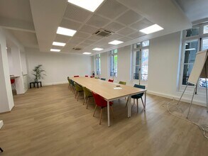 4 Place Sadi Carnot, Marseille à louer Photo intérieure– Image 1 sur 6