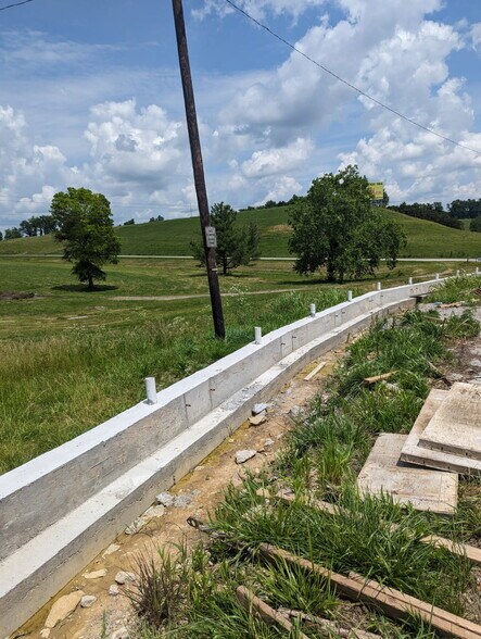 116 Carr Ln, Richmond, KY à louer - Photo de l’immeuble – Image 2 sur 8