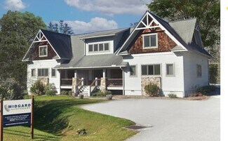 Plus de détails pour 27 Cashiers Lake Rd, Cashiers, NC - Bureau à louer